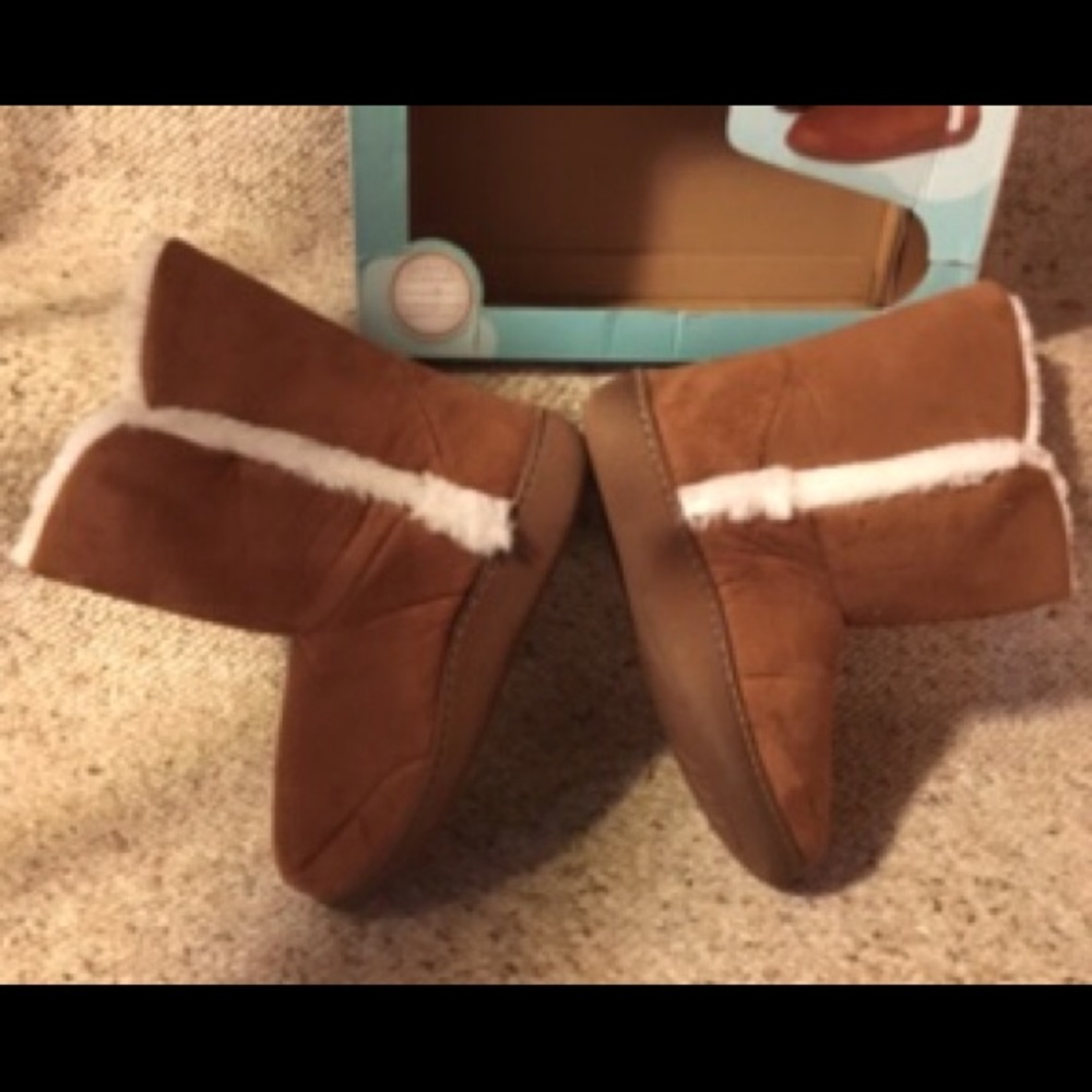 Restor Style Memory Form Slipper Boots - Picture 5 of 8
